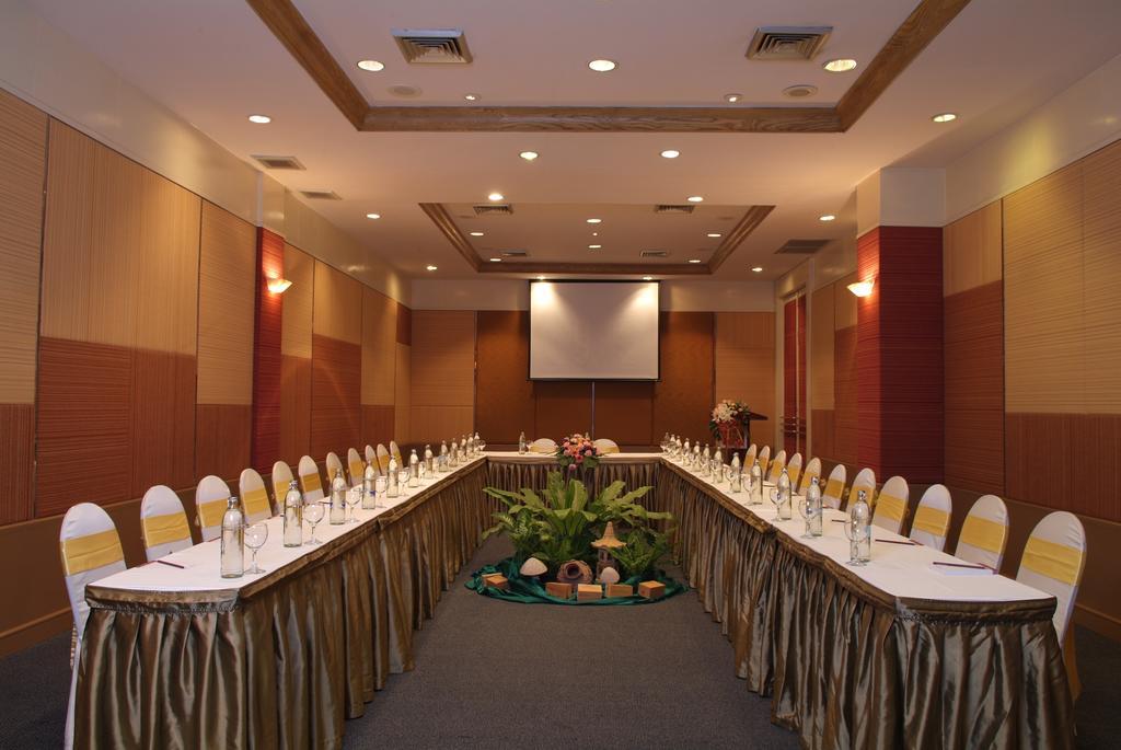 Chon Inter Hotel Τσον Μπουρί Εξωτερικό φωτογραφία
