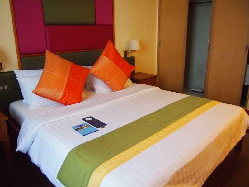 Chon Inter Hotel Τσον Μπουρί Εξωτερικό φωτογραφία