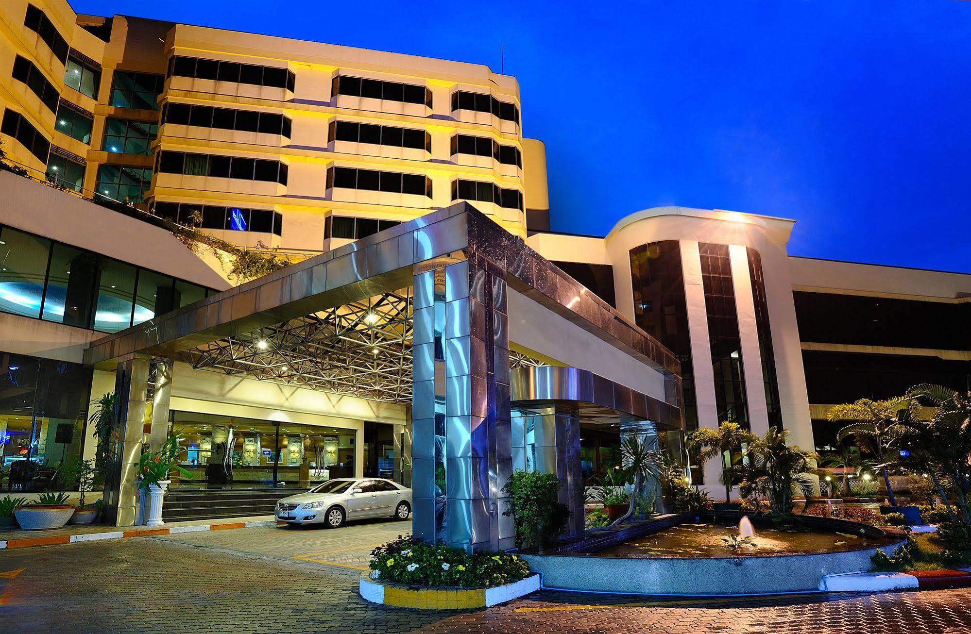 Chon Inter Hotel Τσον Μπουρί Εξωτερικό φωτογραφία
